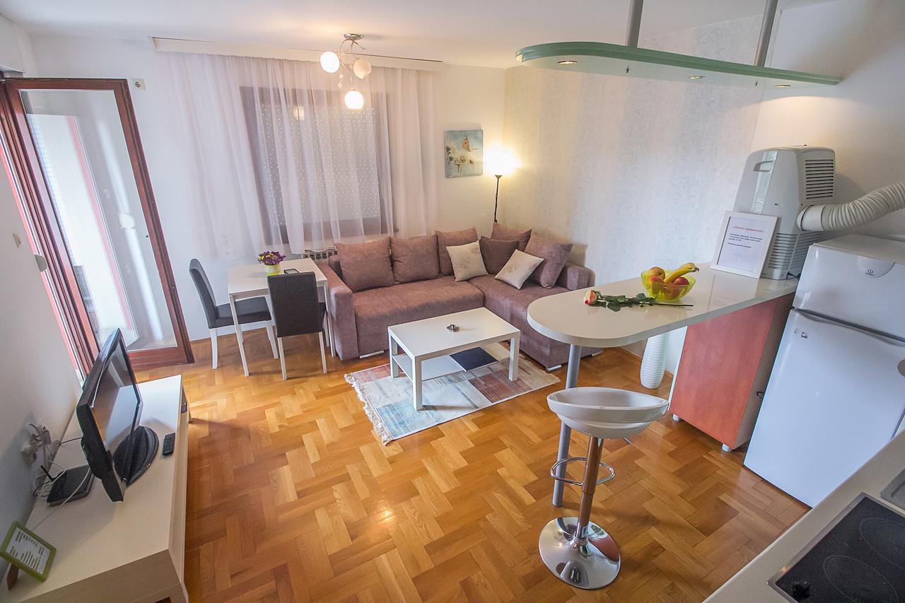 Stan Na Dan Banja Luka Apartment Exterior photo